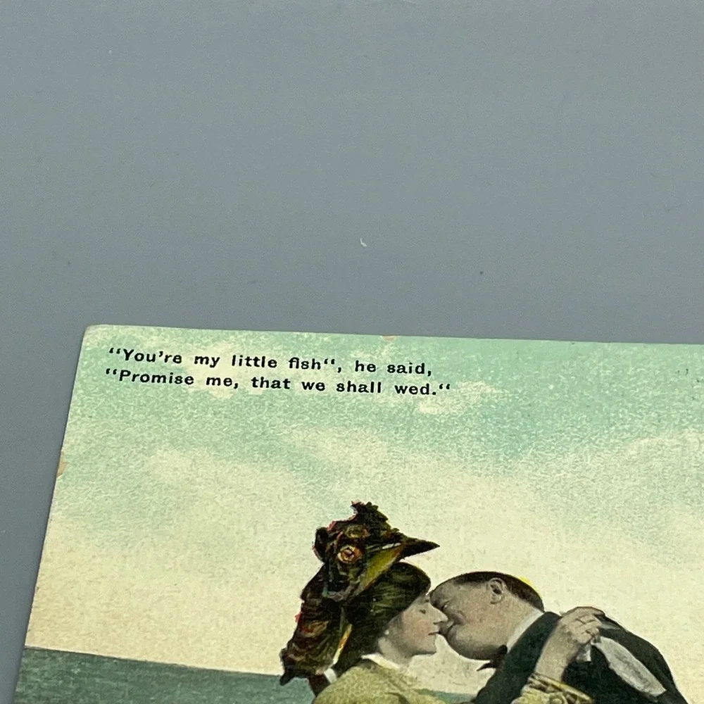 Vintage 1908 Valentine Postcard Romantic Couple Kissing Conroe‎ Texas Postmark